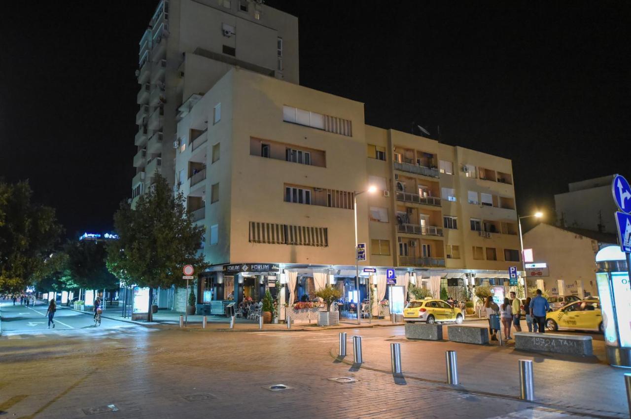 Apartman Centar 1 Lägenhet Podgorica Exteriör bild